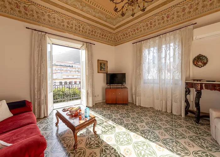 Residenza Piazza Cefalu